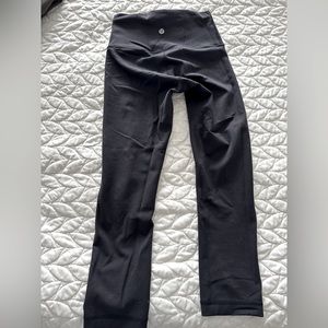 Lululemon wunder under train crop 21”